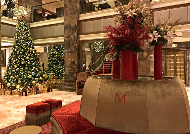 The Cheeriest Holiday Decorations at New York City Hotels, 2018 Edition - Overnight New York